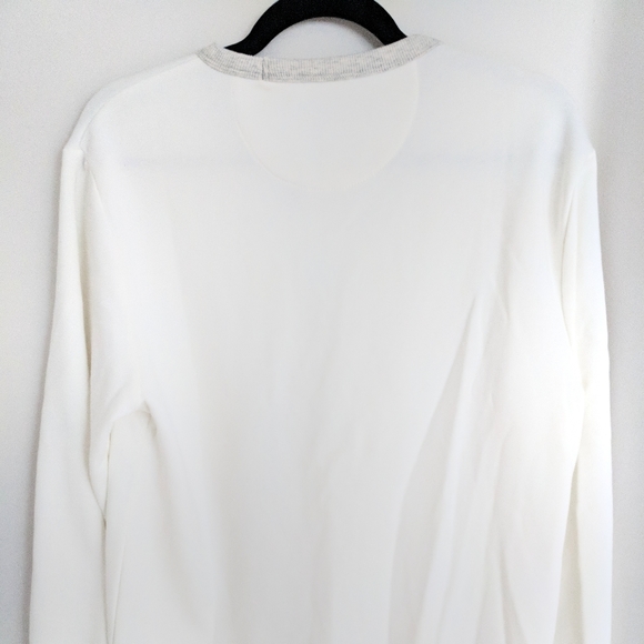 Men's Old Navy Top - Picture 2 of 5